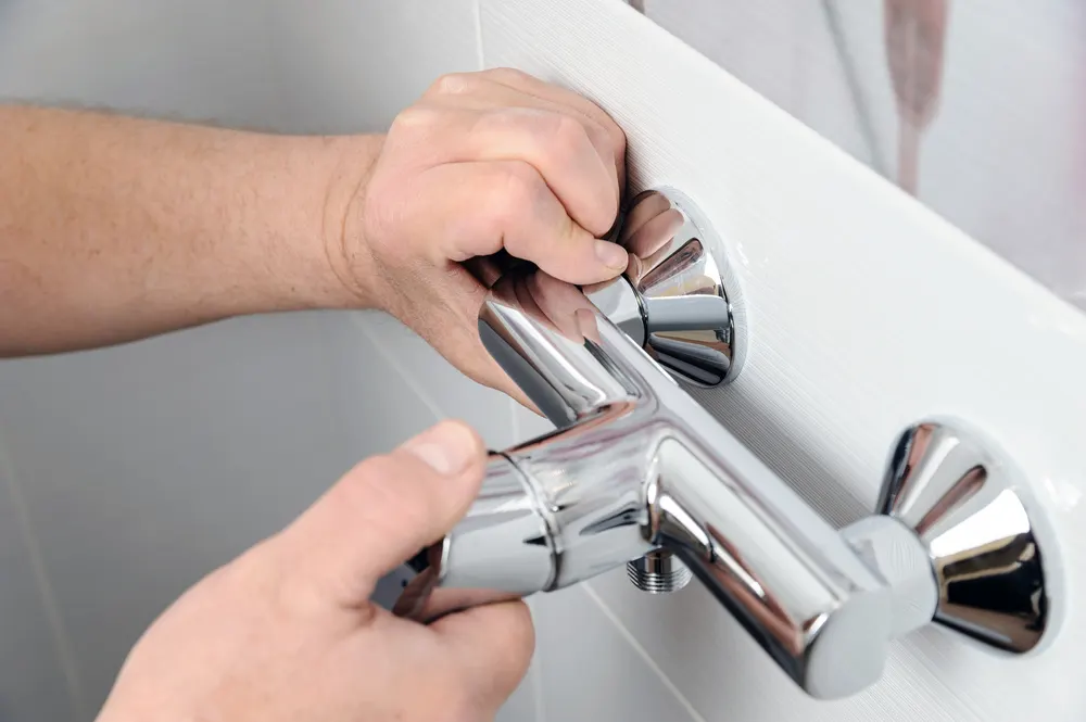 Sostituzione miscelatore del bagno