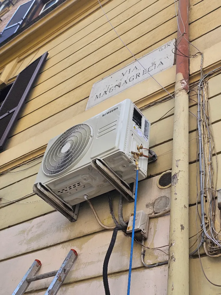 foto principale sostituzione climatizzatore a Largo magnagrecia, Roma - G. & B. di Bonsignore Simone e Giannini Antonio