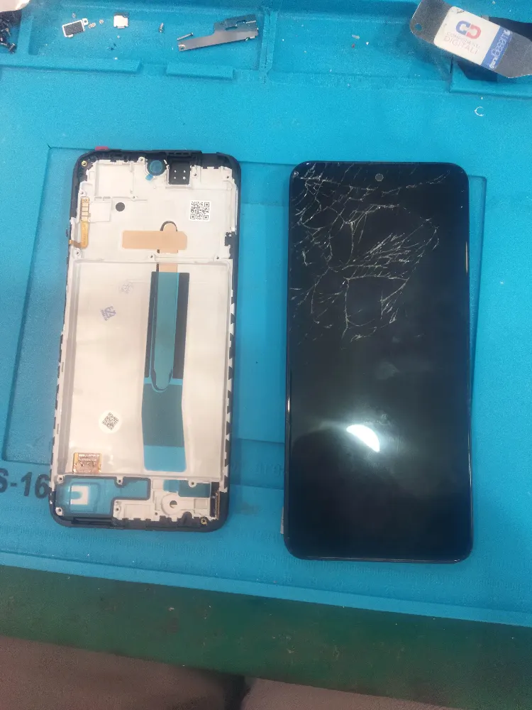foto principale Sostituzione schermo smartphone a Anagnina, Roma - iRiparazioni | Anagnina