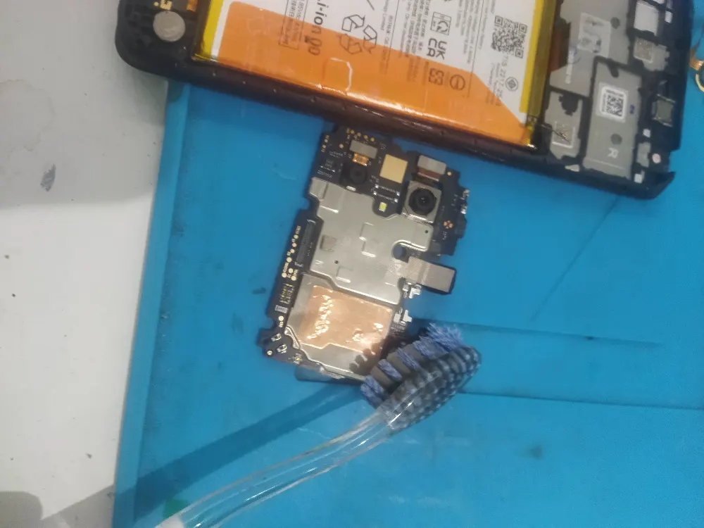 foto 2 altra riparazione smartphone a Anagnina, Roma - iRiparazioni | Anagnina