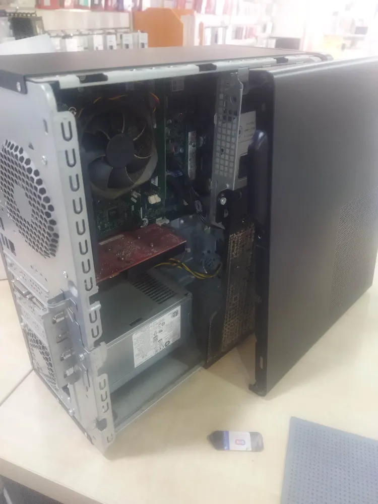 foto principale riparazione pc fisso a Anagnina, Roma - iRiparazioni | Anagnina