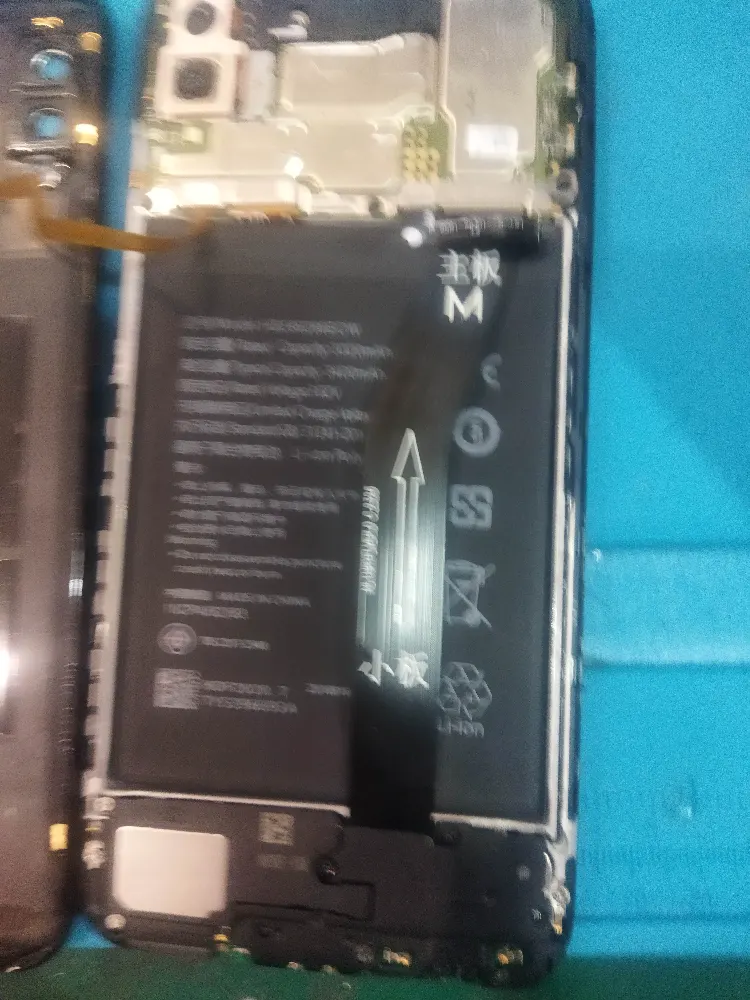 foto principale Sostituzione batteria smartphone a Anagnina, Roma - iRiparazioni | Anagnina