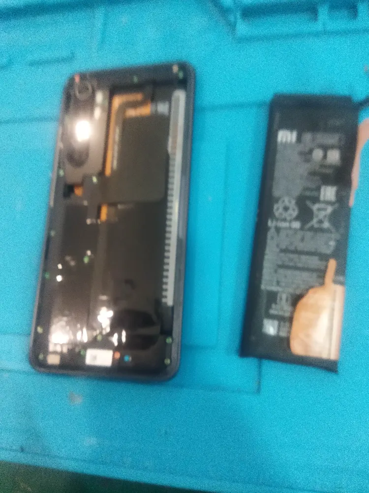 foto 2 Sostituzione batteria smartphone a Anagnina, Roma - iRiparazioni | Anagnina