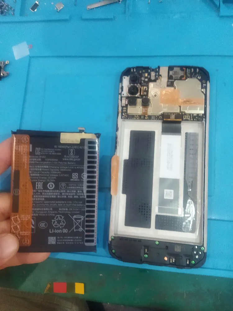 foto 2 Sostituzione batteria smartphone a Anagnina, Roma - iRiparazioni | Anagnina