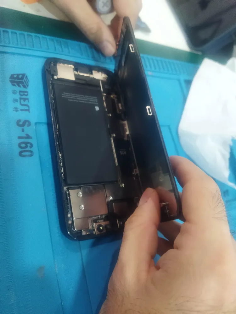 foto 2 Sostituzione schermo smartphone a Anagnina, Roma - iRiparazioni | Anagnina