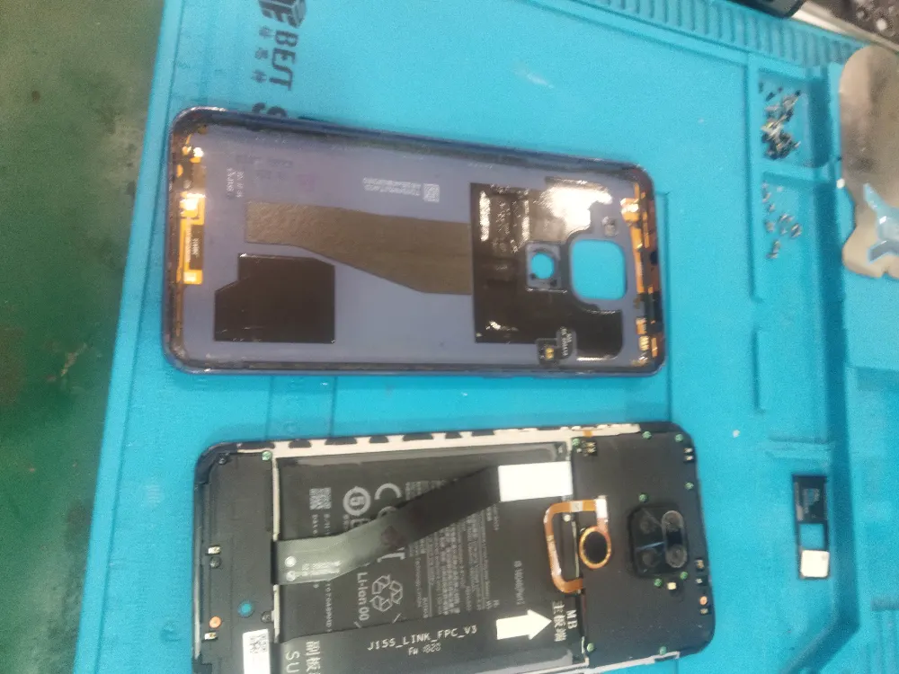 foto principale Sostituzione schermo ad uno Xiaomi Redmi Note 9 a Anagnina, Roma - iRiparazioni | Anagnina