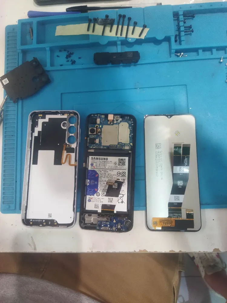 foto principale Sostituzione schermo Samsung Galaxy A14 a Anagnina, Roma - iRiparazioni | Anagnina