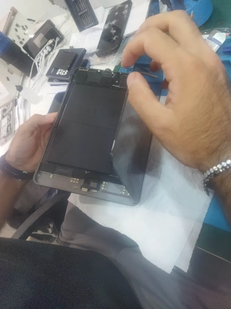 foto 2 altro intervento tablet o console a Bracciano - iRiparazioni | Bracciano