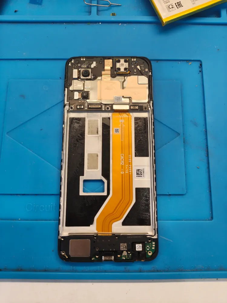 foto 2 Sostituzione schermo smartphone a Bracciano - iRiparazioni | Bracciano